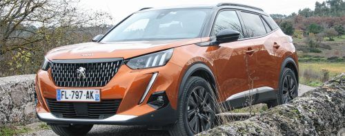 Erste Testfahrten mit der neuen Elektro-Version des Kompakt-SUV 2008 von Peugeot. Foto ampnet/Peugeot