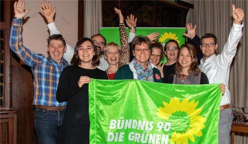 Führen die Kreistagsliste an: Peter Uldahl, Sophia Aigner, Dr. Georg Gafus, Judith Bogner, Cathrin Henke, Bianca Hegmann, Kerstin Daser, Lena Koch, Christoph Schützenhofer. Foto  re