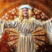 Das Christkind liest gerne Petronella Apfelmus