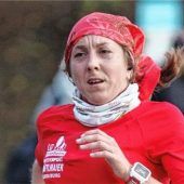 Katrin Esefeld wird Gesamtdritte beim Nikolauslauf in München
