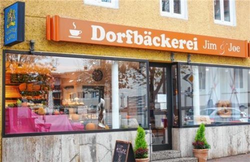 Kurz nachdem die Dorfbäckerei in Eggstätt 2018 geschlossen worden war, wurde sie auch schon wieder eröffnet.