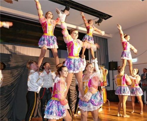 Nicht nur beim Jubiläums-Fasching 2019 zeigten die Narrengilde-Garden ihr Können – auch in der zweiten Jahreshälfte geht es flott weiter.Foto  bachmaier