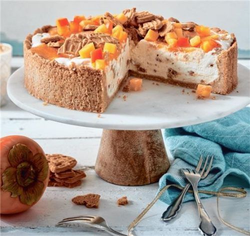 Passt als Dessert zum Festmenü oder auch zum Adventskaffee: eine exotische Fruchttorte. Foto House of Food/akz-o