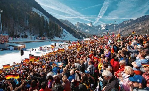 Ruhpolding und seine Tourismusprojekte: Eng verknüpft damit ist zum Beispiel der bekannte Biathlonweltcup, der von 14. bis 19. Januar stattfindet. Foto Ruhpolding Tourismus