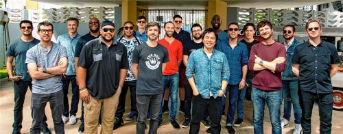Snarky Puppy bringen zur 51. Jazzwoche zahlreiche Musiker und Jazz-Funk auf die Bühne in die Wackerhalle Burghausen.Foto  re