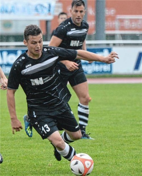 Tobias Frisch hat mit sieben Toren seinen Anteil daran, dass der SC Vachendorf oben mitmischt.Foto Ruprecht