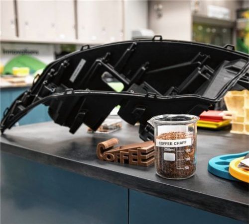 Unglaublich, aber wahr: ein Scheinwerfer aus Kaffeebohnen. Foto Auto-Medienportal.Net/Ford