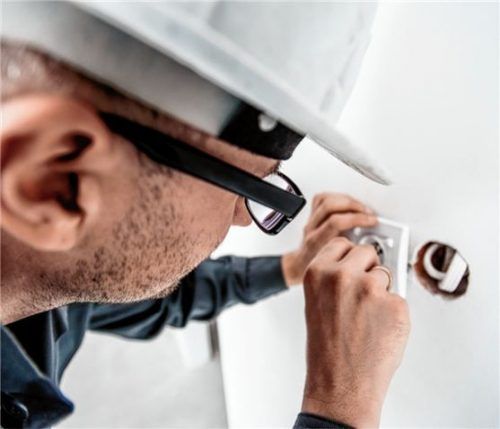 Vor allem im Baugewerbe fehlen Fachkräfte.