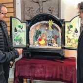 Eine Krippe ganz aus Glas