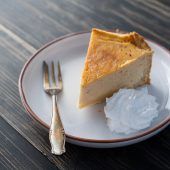 Alles auf pflanzlicher Basis: Guacamole, Serviettenknödel mit Champigonrahmsauce und Käsekuchen