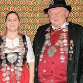 Königswürde in Frauenhand