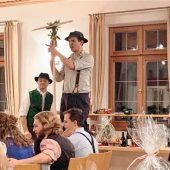 Erfolgreicher und humoriger Versteigerungs-Hoagart