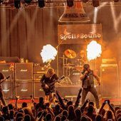 Ganz im Stil von AC/DC