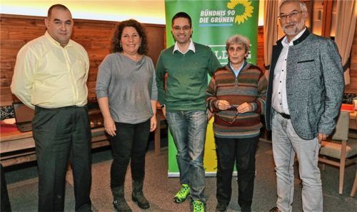 Auf die ersten fünf Listenplätze wurden gewählt (von links): Andreas Krote, Petra Leitner, Michael Leitner, Ute Dörfler und Sepp Hohlweger.Foto peter