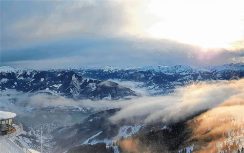 Ausblick ins Skiparadies Zell am See-Kaprun. Foto Wanninger