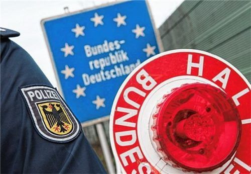 Bei zwei Grenzkontrollen innerhalb kurzer Zeit fielen der Polizei fünf Iraker auf. Foto RE