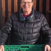 Hilfe für Senioren beim Recycling