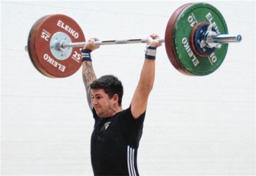 Der Raublinger Christoph Ernst stellte im Zweikampf eine neue Bestleistung auf.