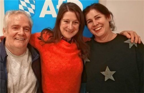 Der Vorstand des neuen AfD-Ortsverbands: Stellvertretender Vorsitzender Gottfried Wimmer, Vorsitzende Angelika Unger und Schatzmeisterin Cornelia Kreutz (von links).