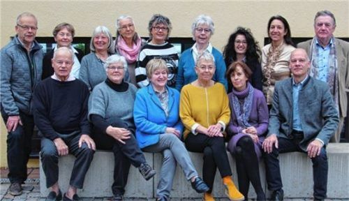 Die Bernauer Lernpaten, die ehrenamtlich Grundschüler unterstützen. Foto re