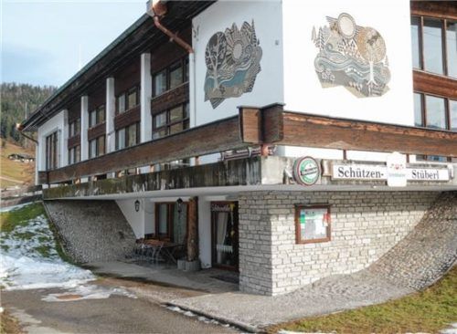 Eingestellt werden musste aus Brandschutzgründen die Nutzung des Schützenstüberls im Hallenbad. Foto Hauser