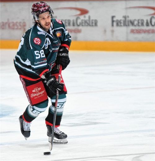 Fällt mindestens zwei Wochen aus: Starbulls-Verteidiger Dennis Schütt. Foto Ziegler