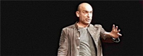 Django Asül soll 2022 in Prien auftreten. Foto Weiser