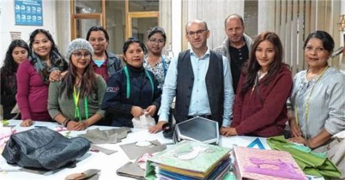 Hilfsprojekte in Bolivien, welche seit Jahrzehnten durch die Berufsschule I unterstützt werden, wurden vom Förderverein vorgestellt und präsentiert.Foto RE