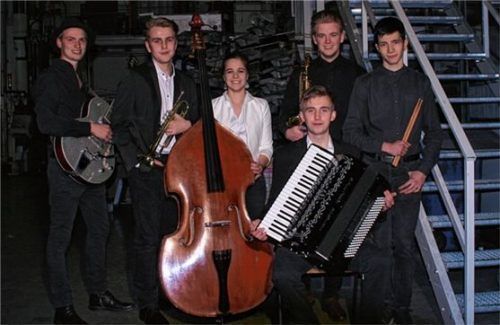 Jazz und Funk präsentieren Funky Reflections am Wochenende in Höslwang. Foto RE