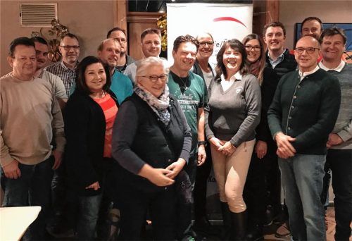 Mit einer gut gemischten Liste geht der Freie Wählerblock Prutting in die Kommunalwahl 2020. Ein Generationswechsel ist eingeleitet worden. Foto Schöne