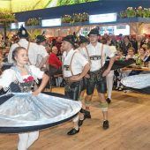Bayerisches Brauchtum in Berlin
