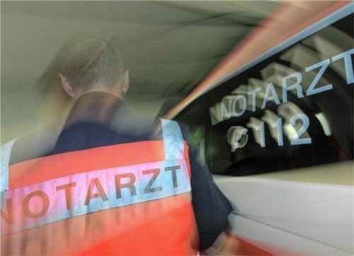 Schwer verletzt musste eine junge Frau nach der Attacke des 25-jährigen Somaliers vom Rettungsdienst ins Krankenhaus gebracht werden. 50 erhebliche Gewalteinwirkungen zählten die Mediziner. Foto dpa