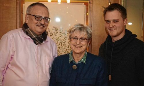 Sie führen die SPD-Liste für die Kommunalwahl an: Werner Schreiber (von links), Elke Ramisch und Adrian Hilge. Foto  Meling