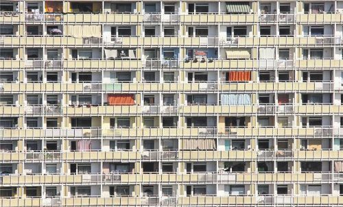 Streitgrund Nummer 2 vor Gericht: Mieterhöhungen, ganz vorne sind Vertragsverletzungen.Foto : dpa/Hirschberger