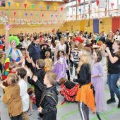 Kinderfasching in der Gemeindehalle