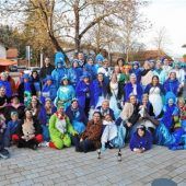 Auf der Suche nach „am neia Kini“