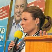 AfD-Landesvorsitzende fordert, ein Zeichen für das Auto zu setzen