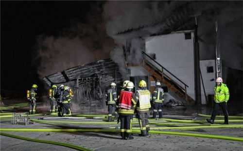 Das Gebäude sowie die Anlage waren nicht mehr zu retten. Foto Lamminger