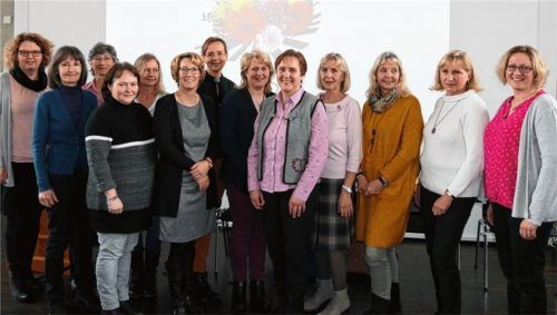 Der komplette neue Vorstand.Fotos re