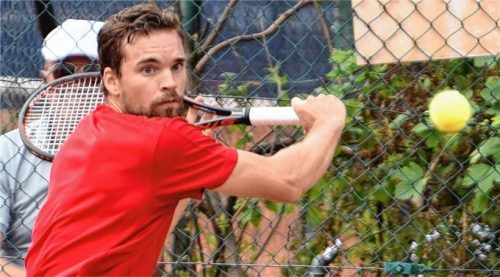 Die 1. Bundesliga fest im Visier: Riccardo Bellotti spielt schon länger in Rosenheim.Fotos bz