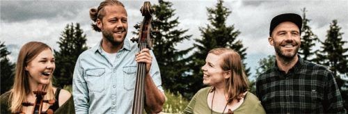 Die Band Augustin präsentiert Folk-Songs – mal ruhig, mal dynamisch.Foto  re