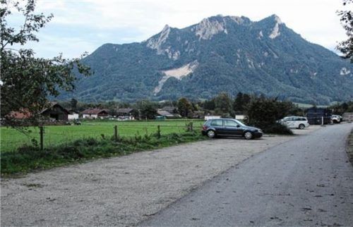 Dieser Parkplatz ist für viele Ausflügler und Wanderfreunde zum Ausgangspunkt geworden. Künftig sollen sie hier Parkgebühren entrichten.