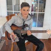 Gitarrentrainer – made in Prien