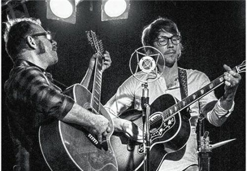 Michael Rieder (rechts) und Dominik Schauer sind das „Nikolaus-Wolf-Duo“.Foto  puehrer