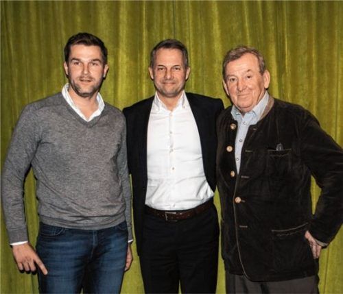 Platz für die junge Generation: (von links) der neu gewählte Abteilungsleiter Michael Weber mit seinen Amtsvorgängern Karl Göpfert und Robert Metzger.Foto re