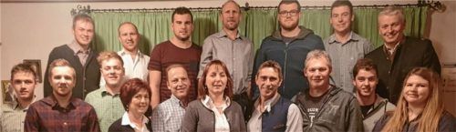 Richard Mühlbauer (hinten, Mitte) und sein Team.Foto re