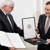 Weiter Aufregung um Draghi-Auszeichnung