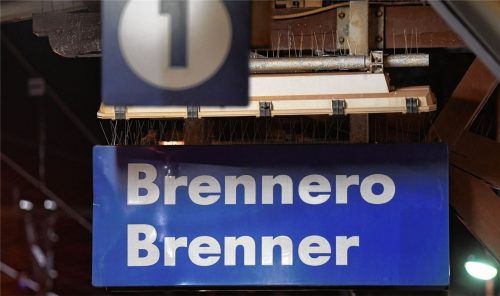 Wie viel Kapazitäten braucht die Bahnstrecke zum Brenner? Auch die Experten sind sich darin nicht einig. Foto Dpa