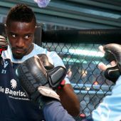 Owusus Kopf ist nur bei 1860