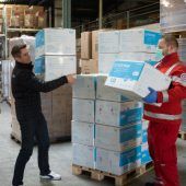 Wie Hilfsorganisationen um Schutzmaterial kämpfen